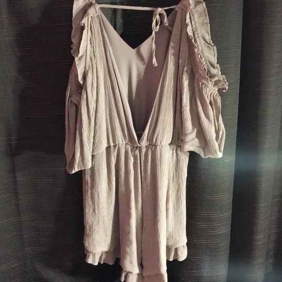 Pink Romper with Shoulder Cut Outs - Picture 5 of 5